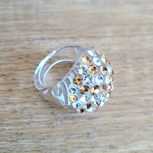 Clear acrylic Lucite dome cocktail ring with gold and clear rhinestones. - Picture 7 of 9